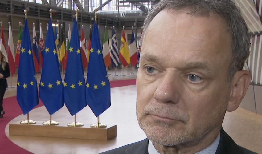 Dutch foreign minister resigns over Israel sanctions clash